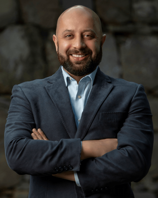 Zeeshan Abbasi 